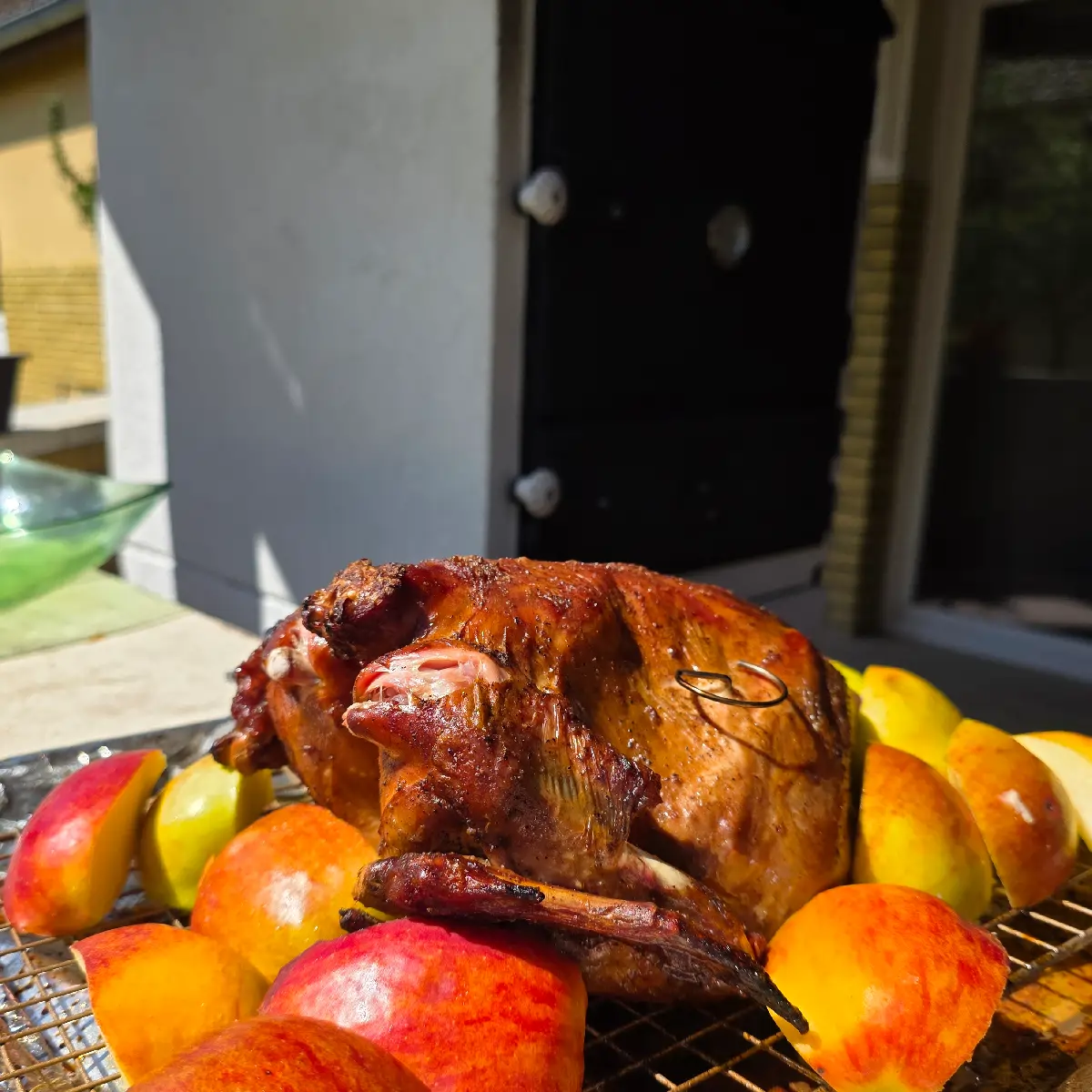 Mobilná pec na drevo – chuť a zážitok je iný, ale stabilný vďaka akumulácii tepla