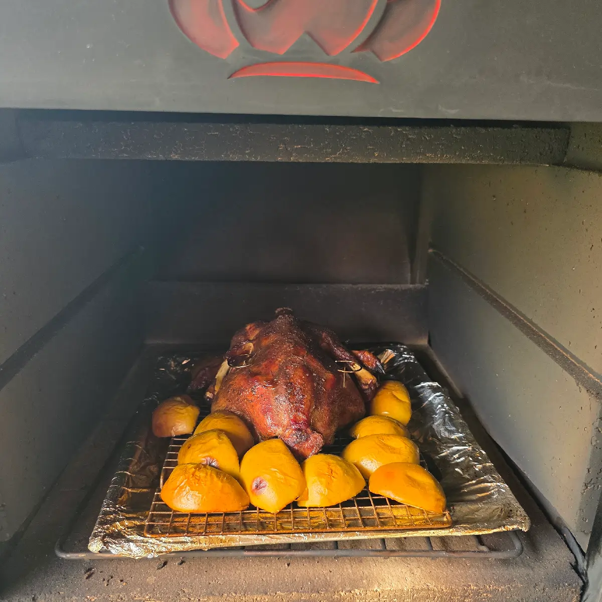 Pečenie mäsa v peci – ideálny rozsah 160–200 °C